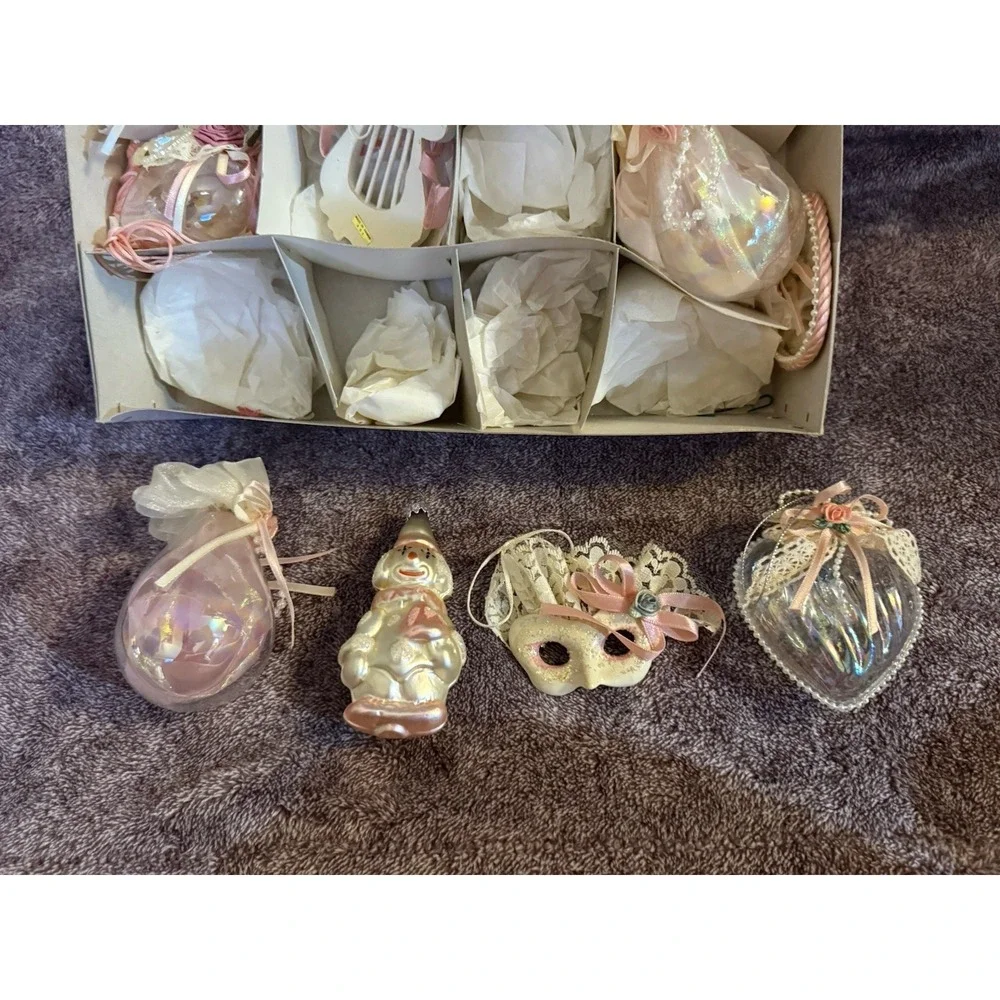 Vtg Box Of 11 Handmade‎ Artisan  Crafted Christmas Ornaments